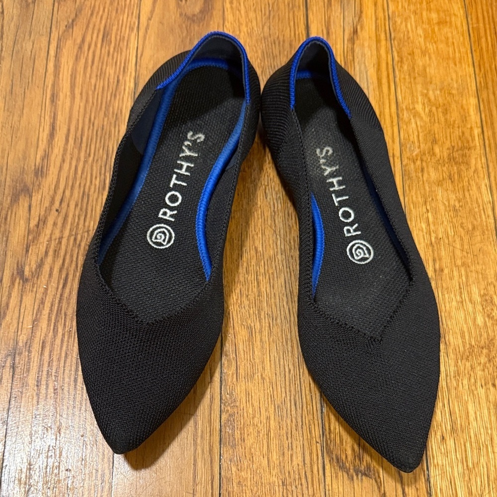 Rothy's Women's Black point toe woven flats size 6.5 marked as 7.5